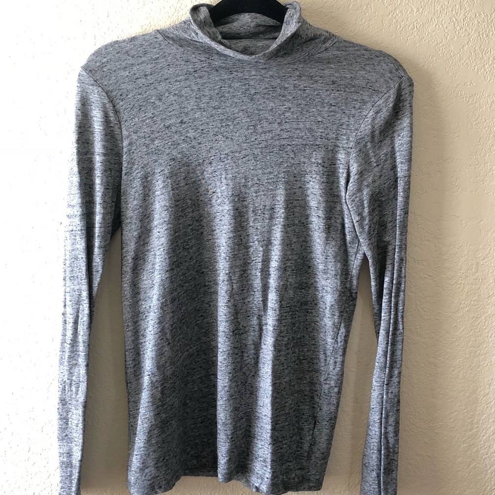 Gap Gray Turtleneck Shirt